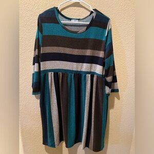 Beautiful dress with pockets (NWOT)